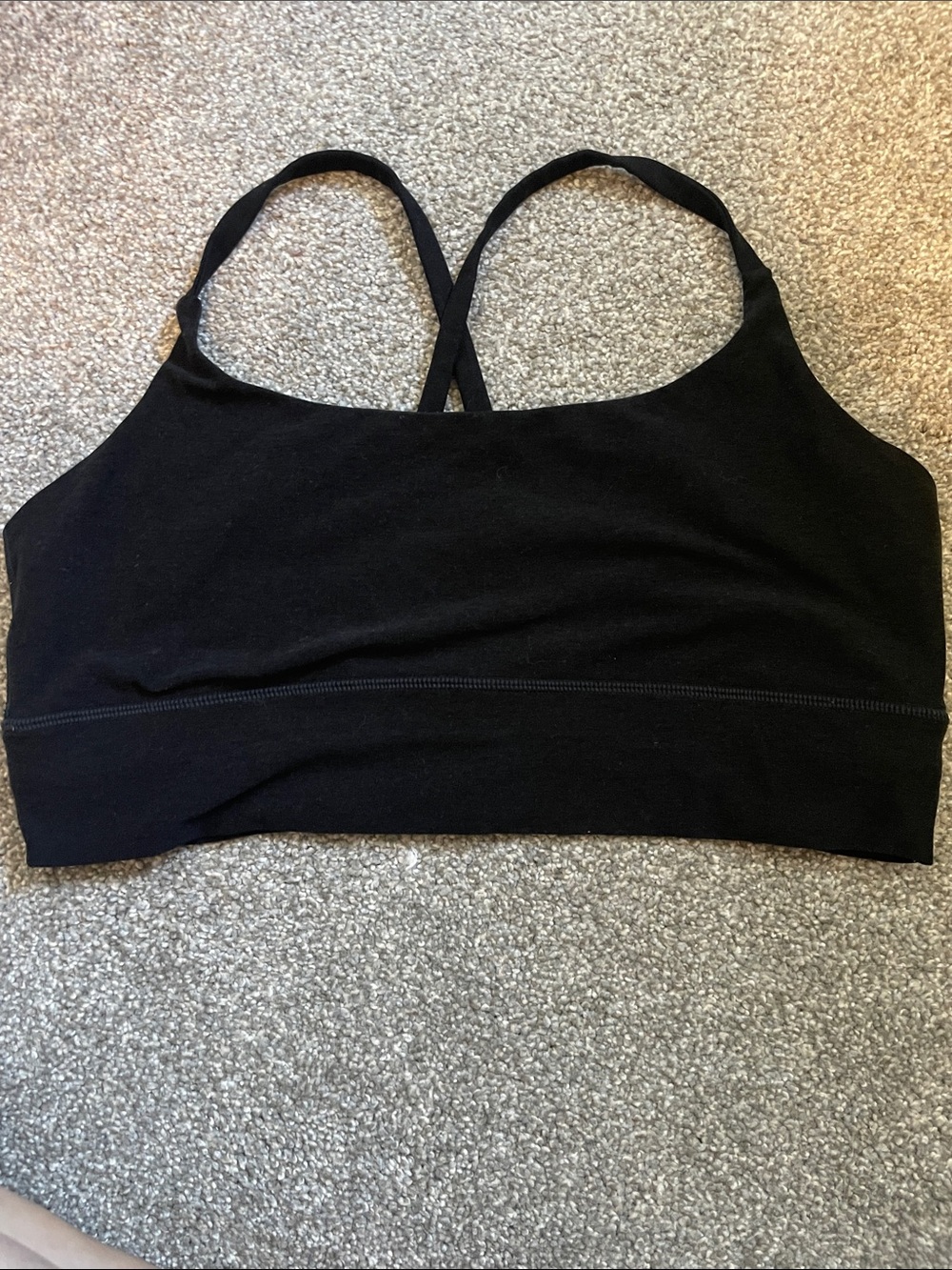 Vuori Cross-Back Yoga Sports bra